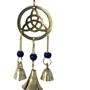 Triquetra wind chime w/bell